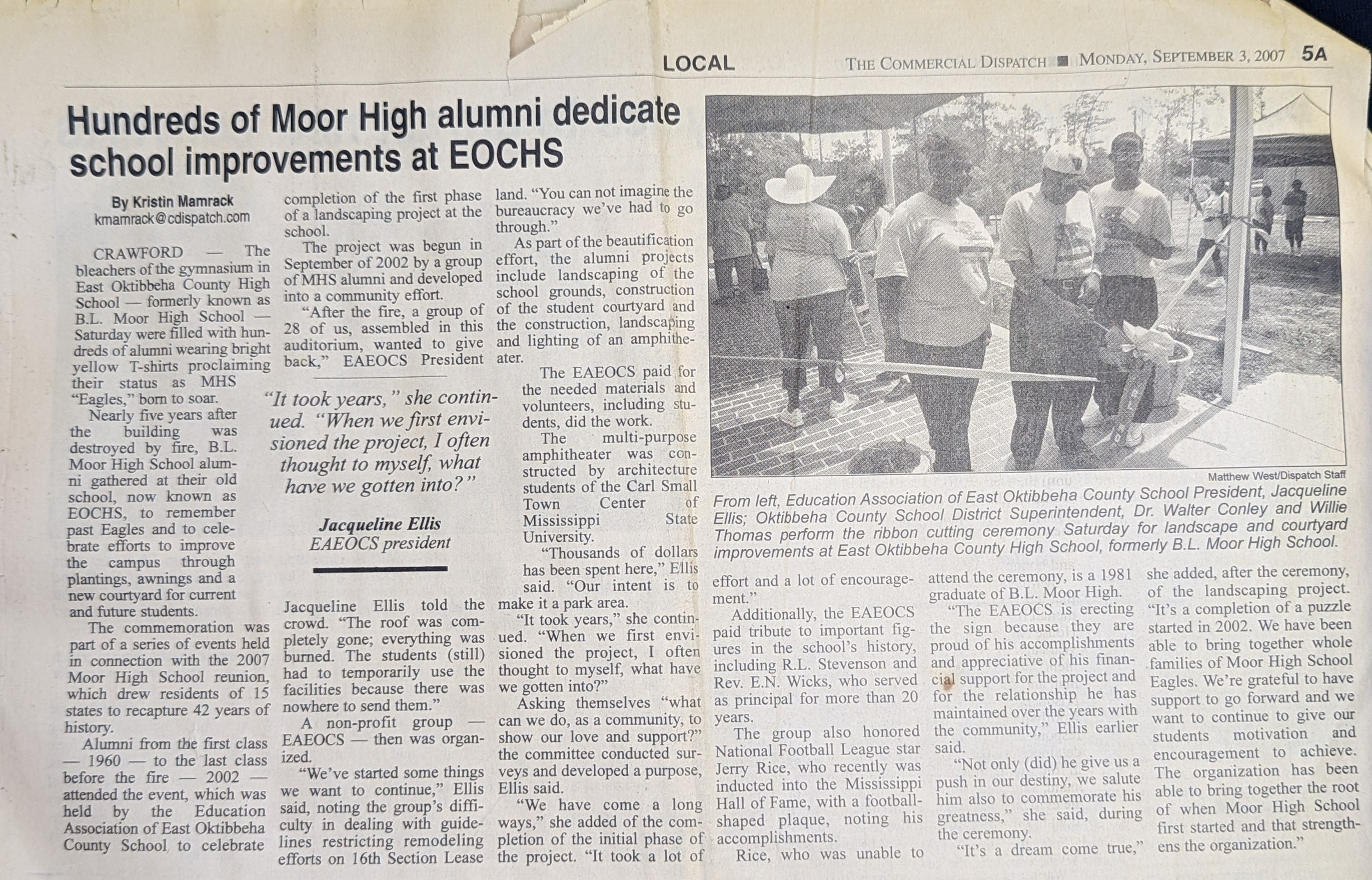 Image of Hundreds of Moor High alumni dedicate school improvements at EOCHS