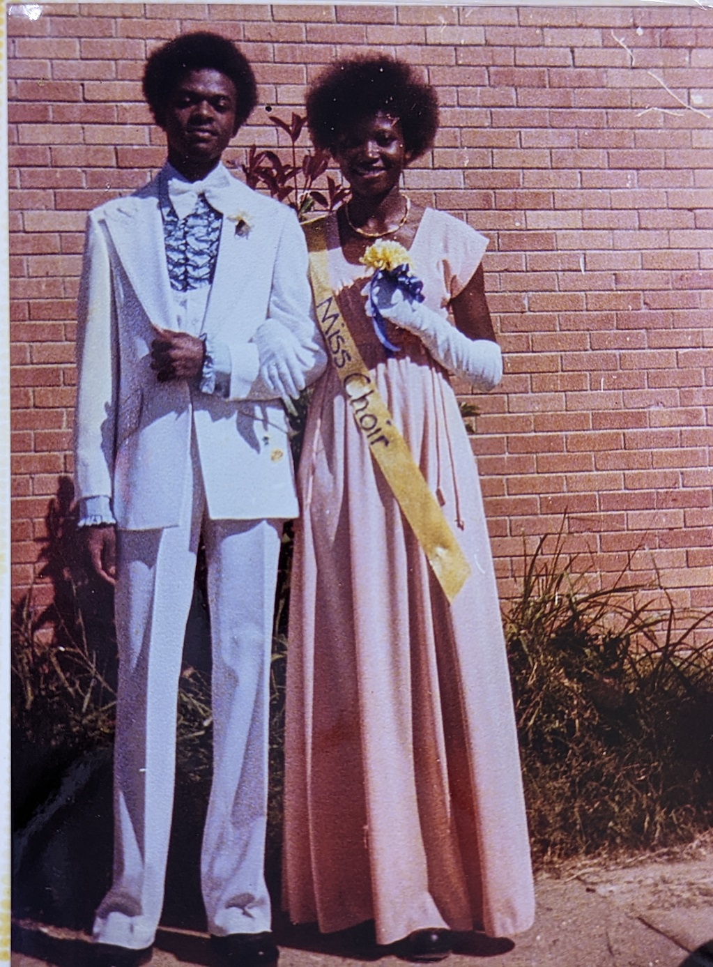 Miss Choir with Date